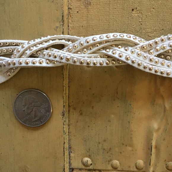 Zara BOHO IVORY GOLD ADJUSTABLE FAUX BRAIDED LEATHER BRACELET CUFF WESTERN - Picture 5 of 5